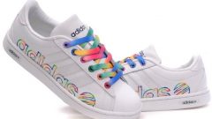Adidas Yazlık Bayan Spor Ayakkabı Modelleri